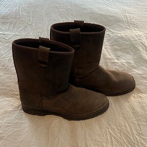UGG Men's Vintage Suede Boots - Vibram Soles, Sz 10.5